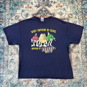 Vintage What Happens In Vegas M&M’s World T-shirt Size XL